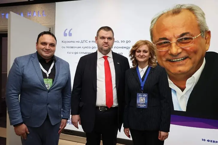 Габриела Стоянова -  първият общински съветник от ДПС в община Кюстендил