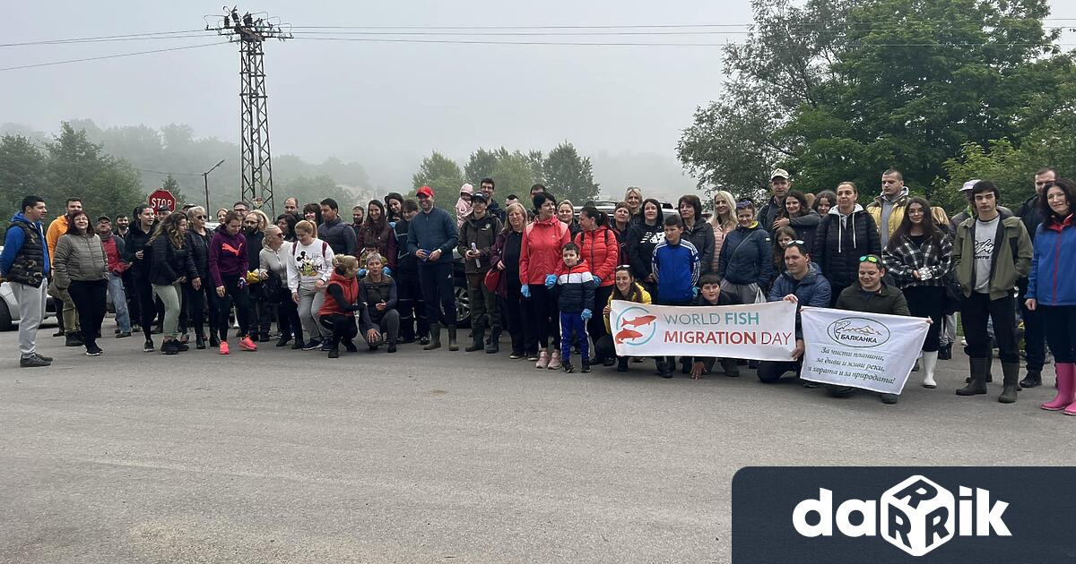 Сдружение Балканка и Община Кюстендил почистваха река Драговищица в близост