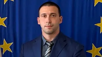 Областният управител на област Плевен Николай Абрашев ще връчи грамота „Неофит Рилски”