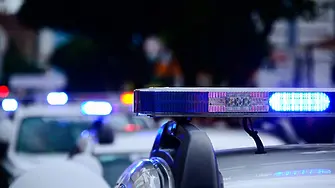Полицейска проверка хвана двама да шофират без свидетелство за управление на автомобил