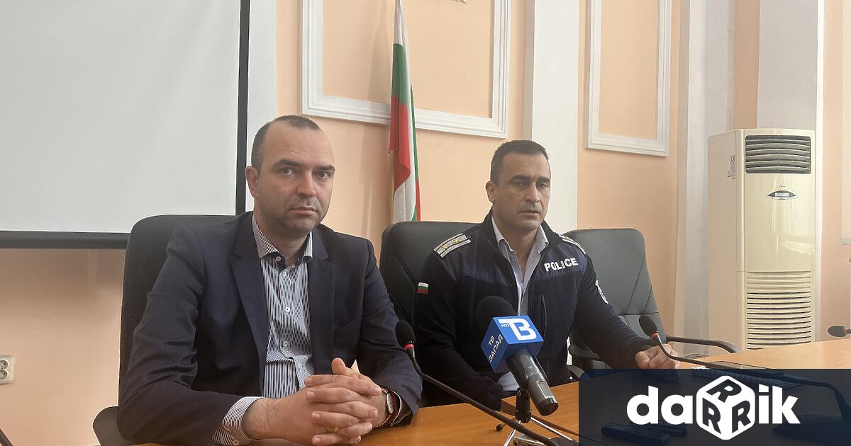 Черешовата кампания започва официално от 1 юни като часовете Работният