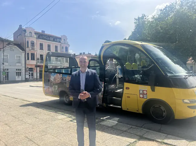 Туристически автобус ще вози жителите и гостите на Кюстендил