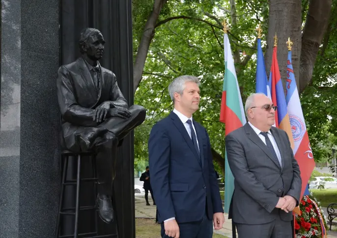 Варна почете 100-годишнината от рождението на Шарл Азнавур