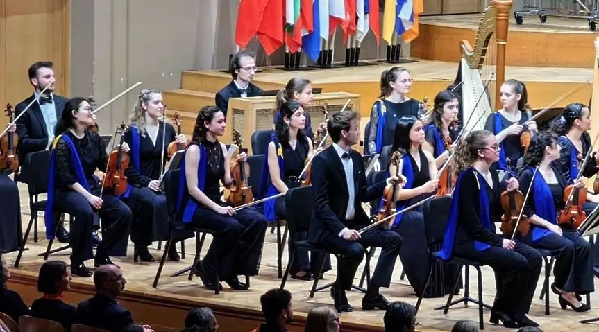 Пианистът Николай Димитров: Свиренето в Младежкия оркестър на ЕС е вдъхновяващо