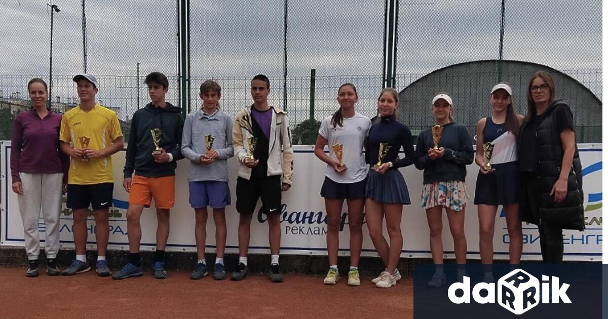 Състезателят на Тенис клуб Изида Добрич Дейвид Илиев стана шампион на