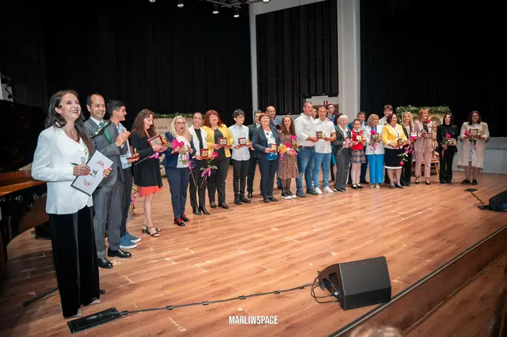  Отличиха най-добрите в образованието и културата на тържествена церемония във Враца