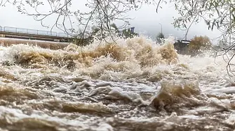 Трима загинаха при наводнения от проливни дъждове в Армения и Грузия