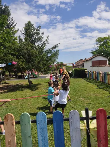 Първи юни в село Победа