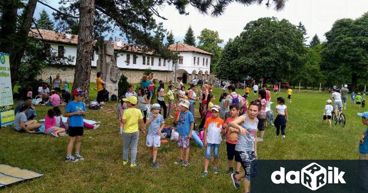 Габровските деца отново тръгват на поход на 1 юни по
