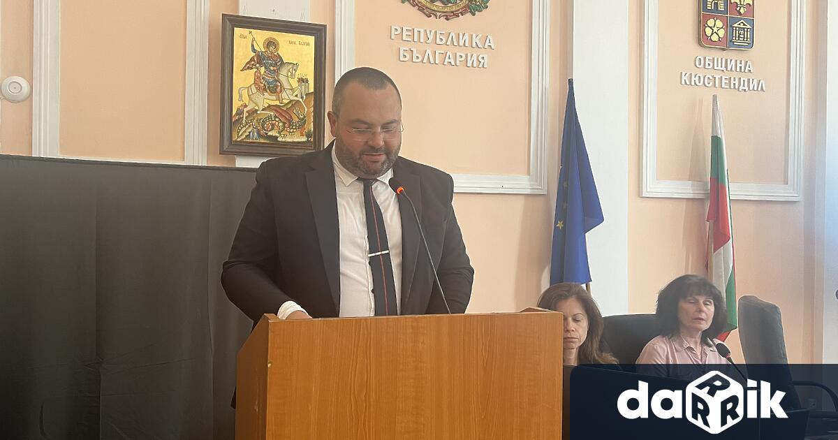 Димитър Велинов е новият – стар председател на Общински съвет