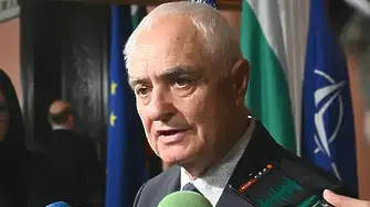 Президентът обяви, че България е решена да укрепи отбранителния си капацитет