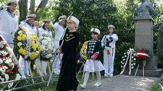 Шествие и военен ритуал за Деня на Ботев във Варна