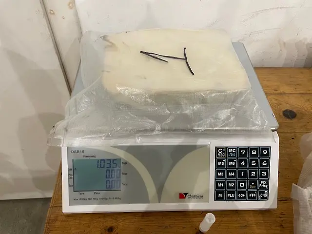 Гражданин на Северна Македония е задържан по дело на Окръжна прокуратура – Кюстендил за опит за контрабанда на 21 килограма наркотично вещество