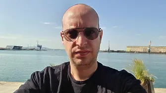 Дарик пристанище: Петканов чака гласовете от чужбина по кораб