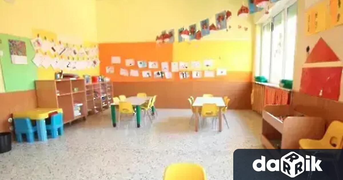 126са свободните места в първа група в детските градини във