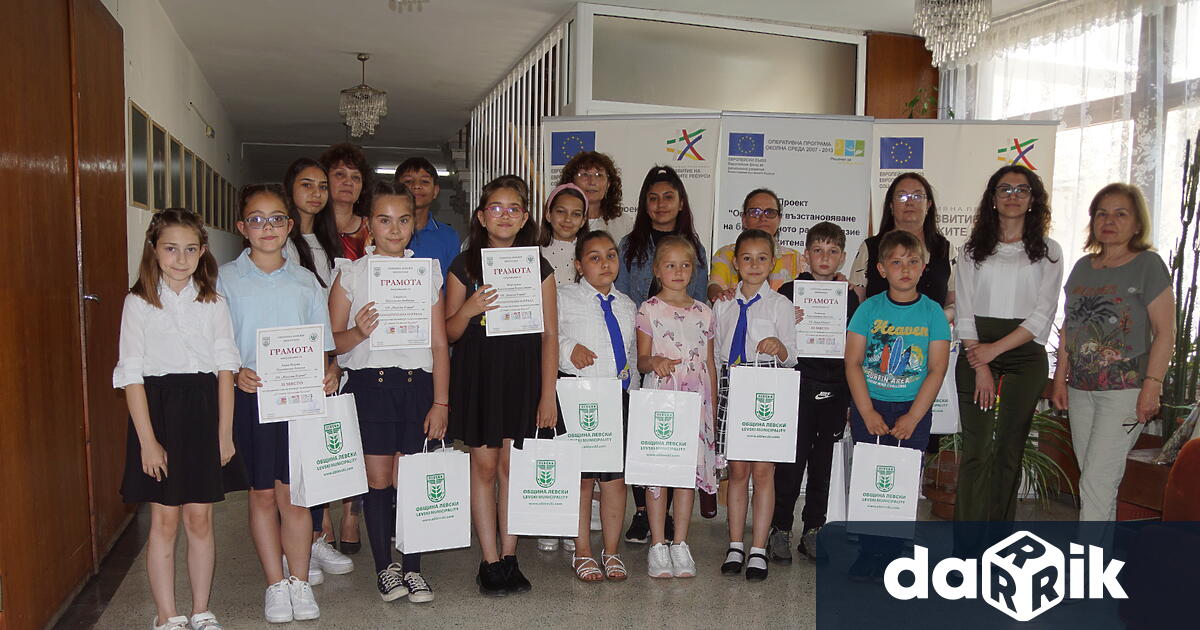 Победителите от общински етап на конкурса за детска рисунка С