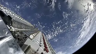 Успешен полет за космическия кораб Starship на компанията SpaceX (видео)