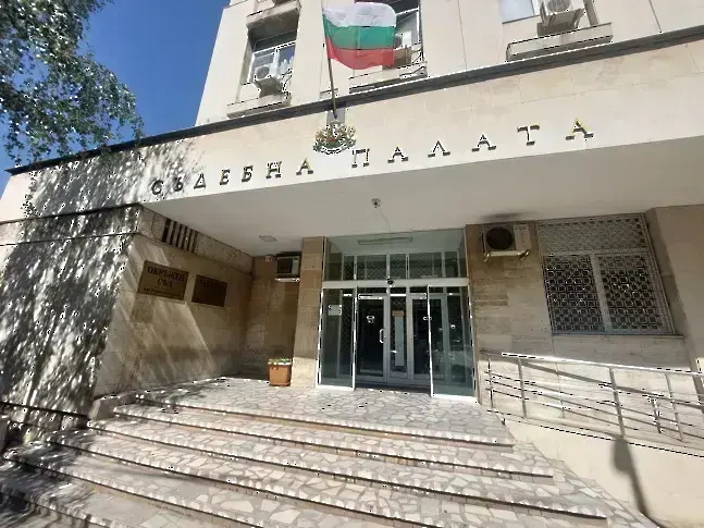 Пробация получи обвиняем за хулиганство с изключителна дързост и цинизъм