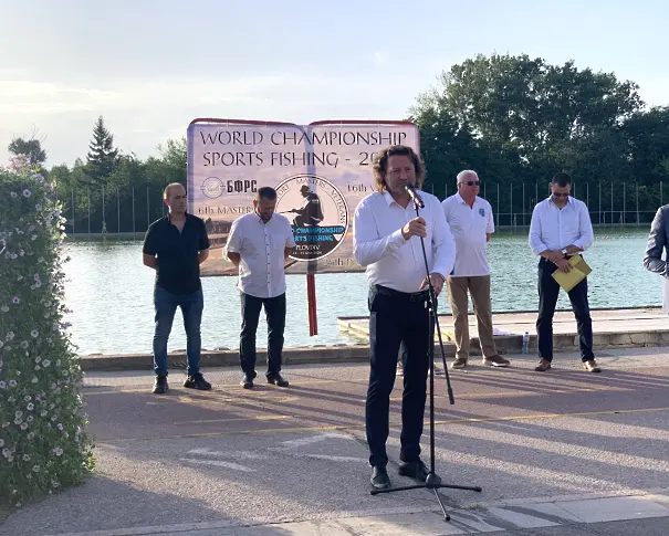 Зам.-кметът Николай Бухалов откри Световното първенство по спортен риболов