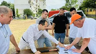 Напредва изграждането на парка в ж.к. “Младост” на Враца
