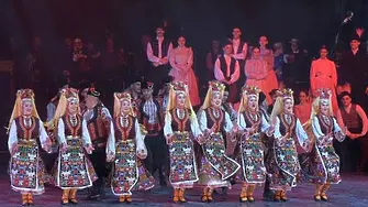 Ансамбъл „Мездра“ взе участие в международен фолклорен фестивал в Будапеща