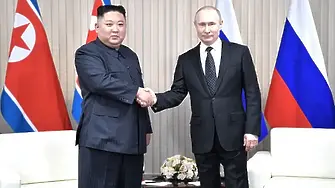 Путин бе посрещнат с почести в Пхенян и получи обещания за подкрепа