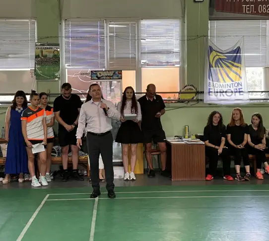 Кметът Пенчо Милков откри финалите по бадминтон на Ученическите игри