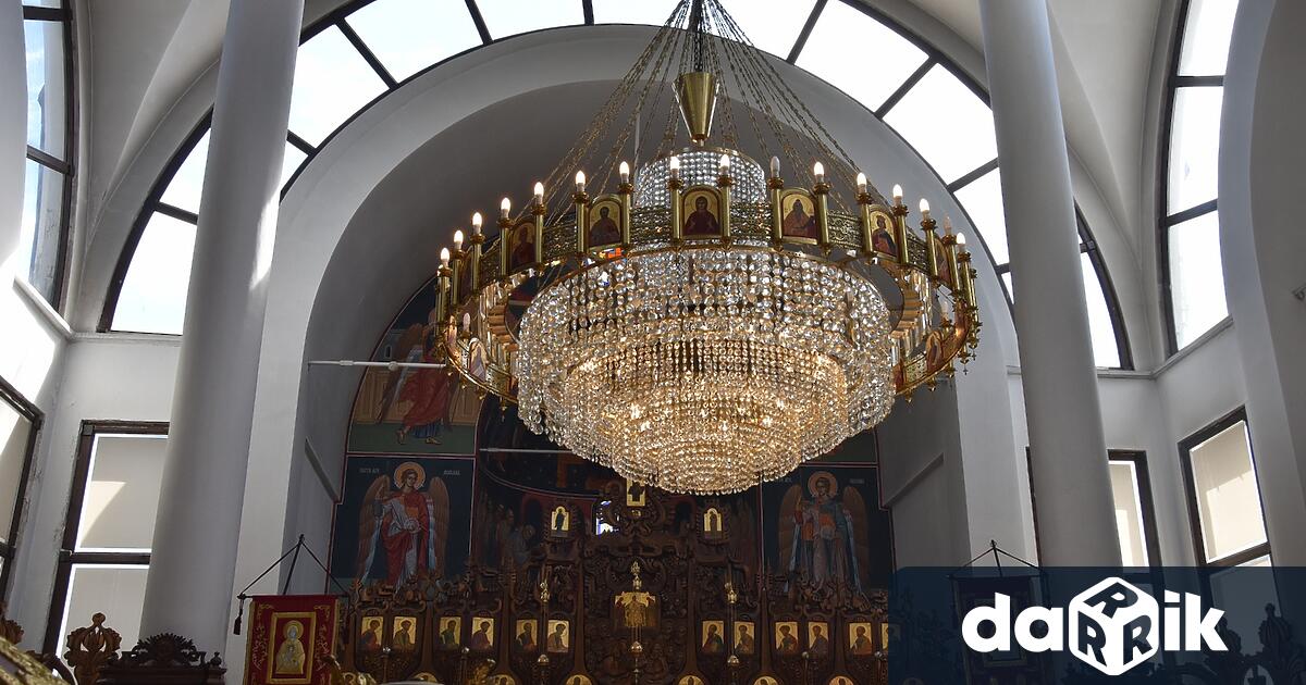 20 юни православната църква чества паметта на св. Наум Охридски.