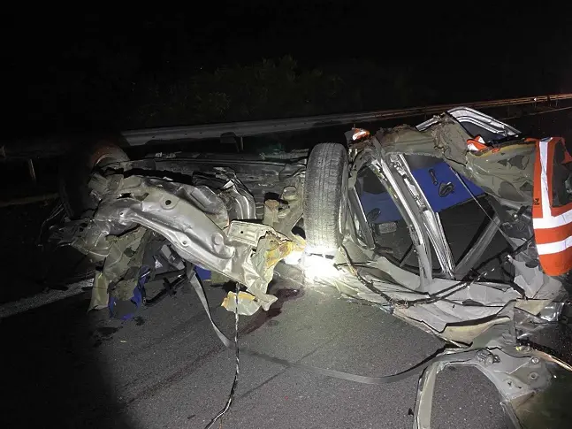 Двама шофьори в болница след катастрофа на АМ „Хемус”