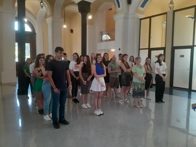 Зам.-кметът Десислава Тодорова участва в отворен диалог с младежи от Община Видин