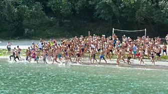 Започна онлайн регистрацията за плувния маратон Галата – Варна 