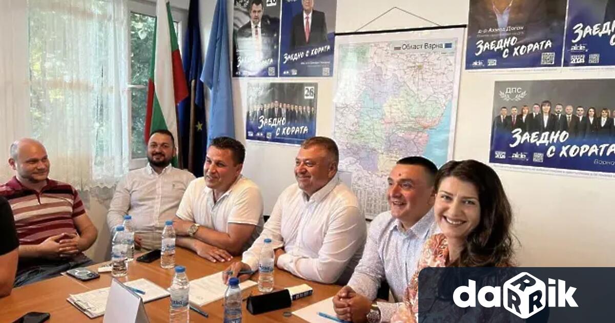 За заедност и единство призова в профила си в социалната