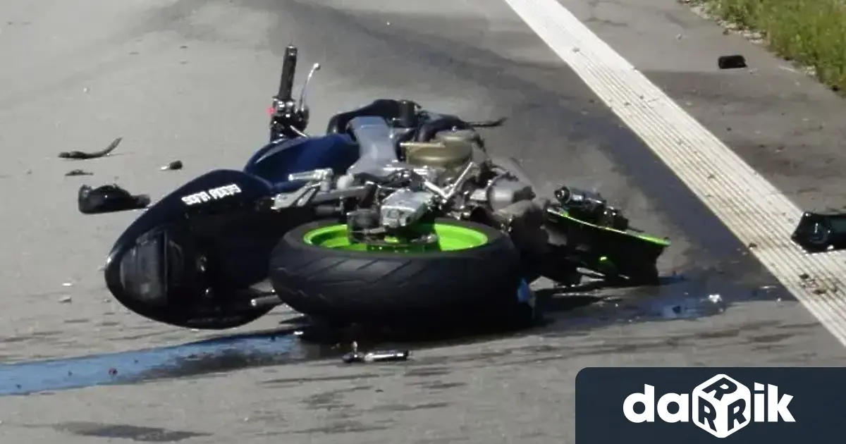 Мотоциклетист е с опасност за живота след катастрофа край Варна