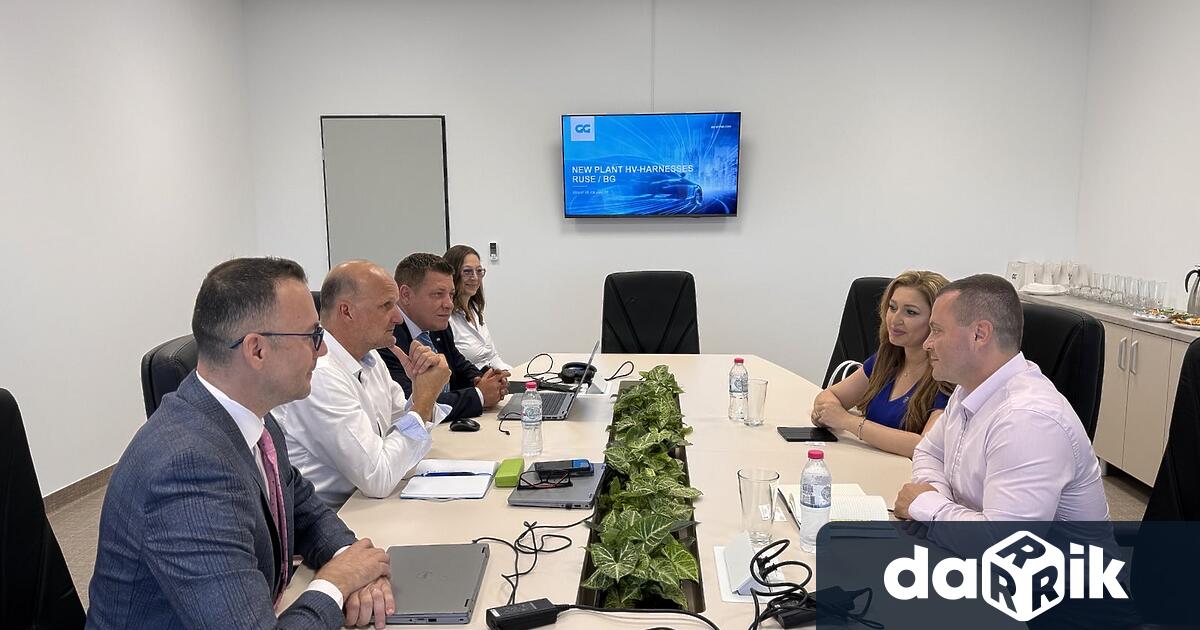 Кметът на община Русе Пенчо Милков и зам кметът Златомира Стефанова