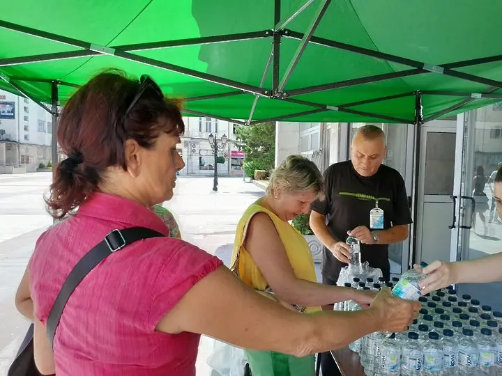 Община Видин ще раздава на гражданите минерална вода в горещите дни