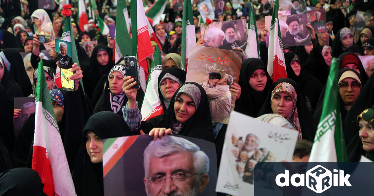 Той също така призова за конструктивни преговори със западните сили