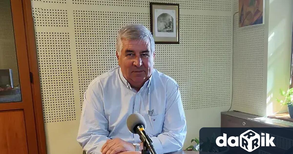 Трудно е управлението на 12 партии и групи в ОбС