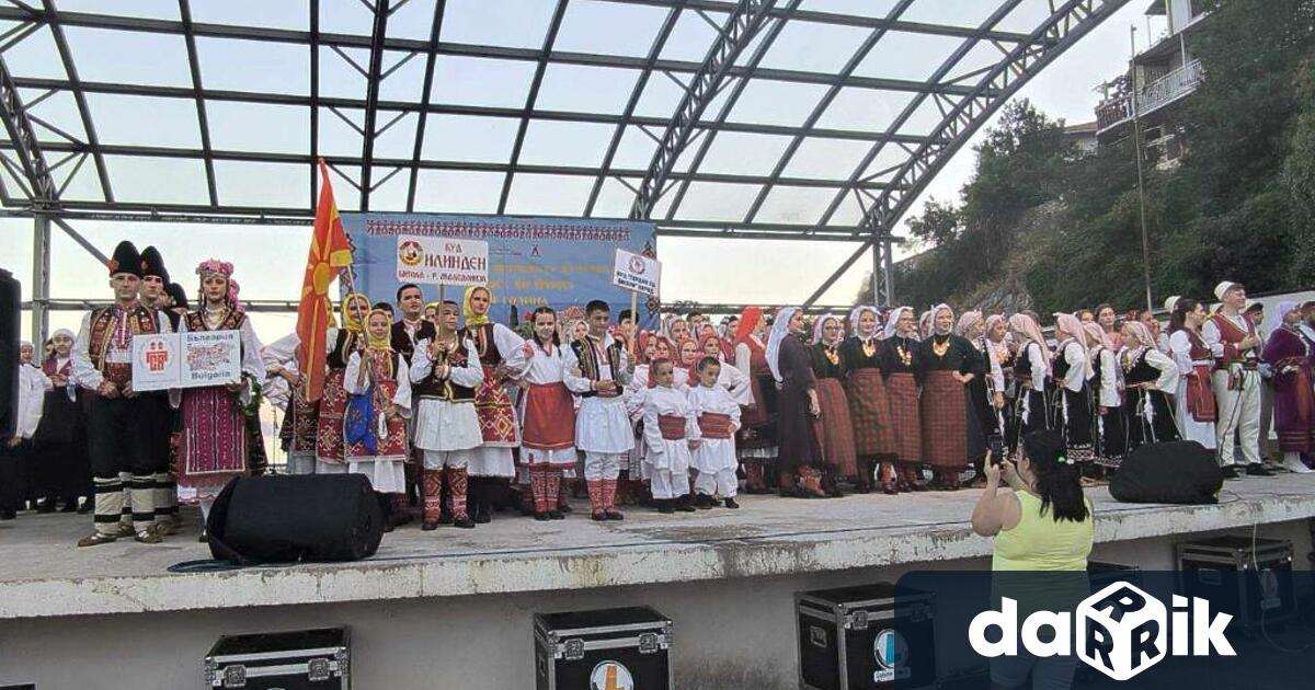 Блестящо представяне нестихващи аплодисменти високо ниво на професионализъм Такива са