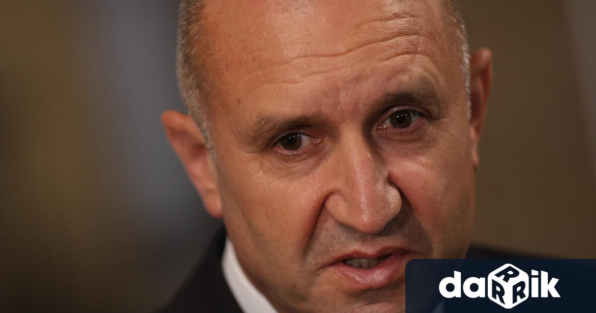 Силата на Основния закон не се изчерпва само в способността