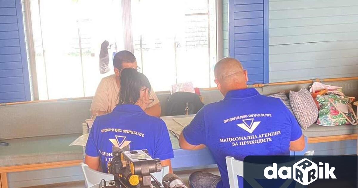 За първите две седмици от началото на контролната кампания на