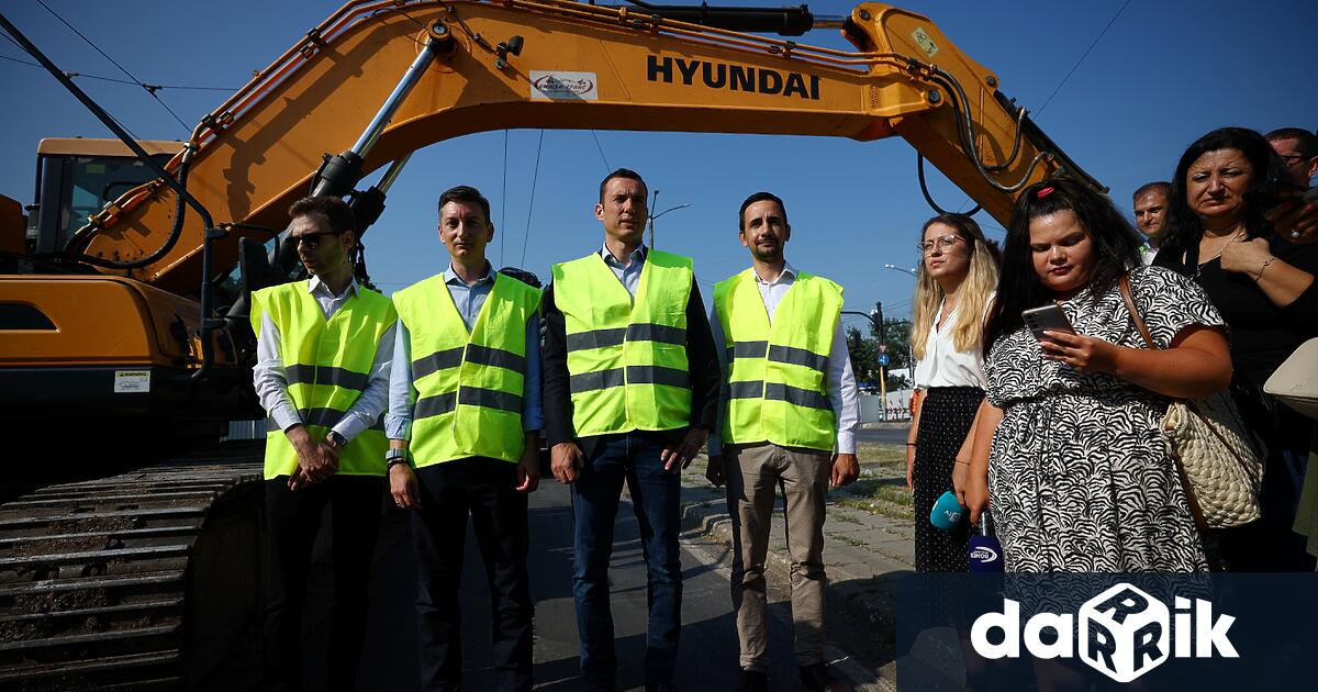 Движението в участъка на ул Опълченска ще се извършва двупосочно