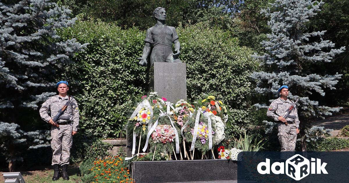 От 10 00 часа днес в Пловдив ще бъде почетена187 та годишнинаот