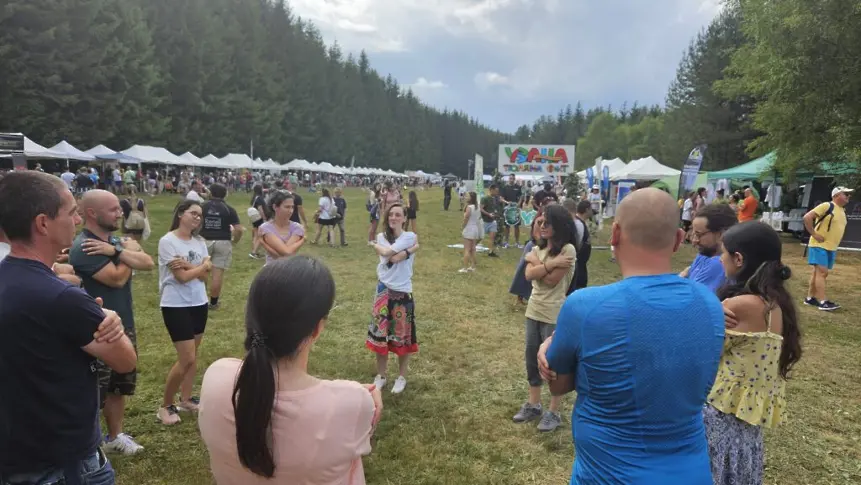 Лесовъди представиха професията си пред най-малките посетители на "Узана поляна фест"