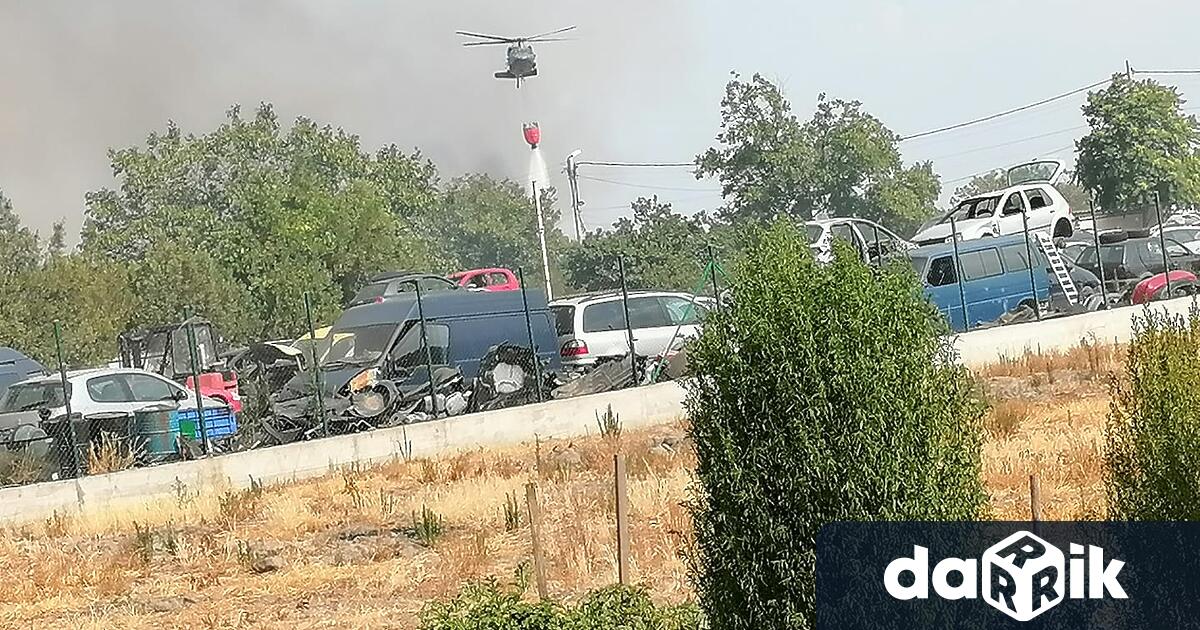 Пожарът до Плодив е овладян съобщи за Дарик кметицата на