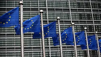 Брюксел още чака резултати по дела за корупция на високите етажи