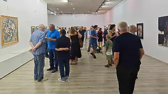 Възпоменателна изложба с живопис и графика на Пламен Пенов, Юри Буков, Стилиян Атанасов и Павлин Ковачев е представена в Арт център Плевен 