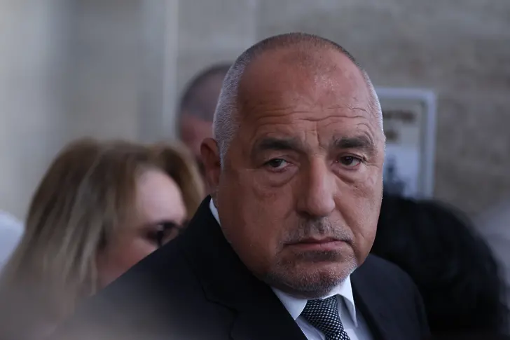 Борисов заплаши с „един много разсърден ГЕРБ“, ако партиите свалят Назарян от шефския пост в НС