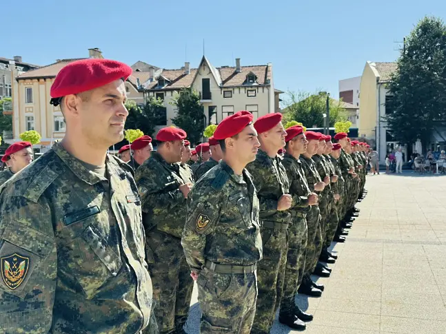 Военнослужещи положиха клетва във Враца