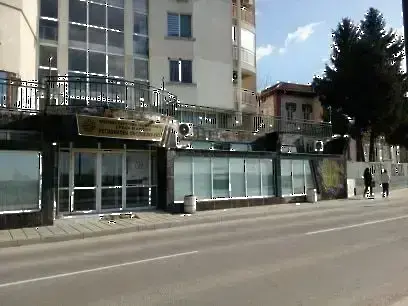 РИОСВ: Наземно третиране срещу комари е причина за миризмите снощи в Русе