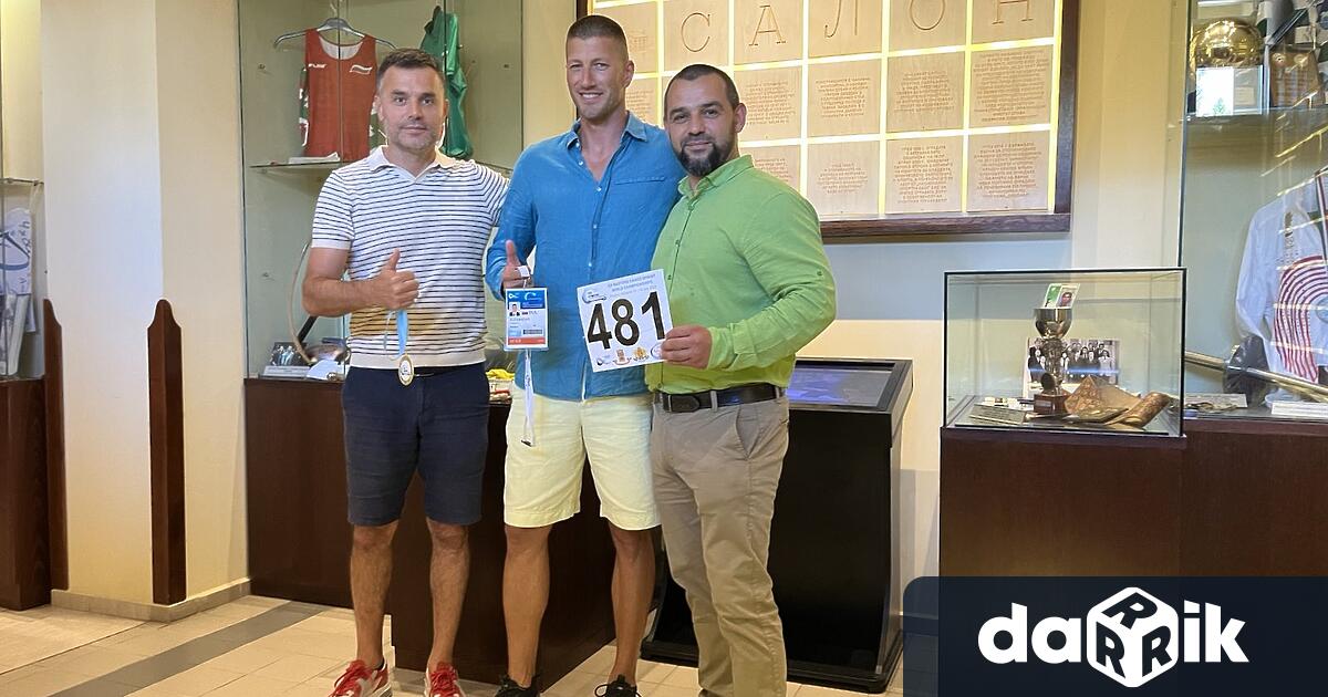 Световният шампион от Мастър първенството на планетата по кану каяк